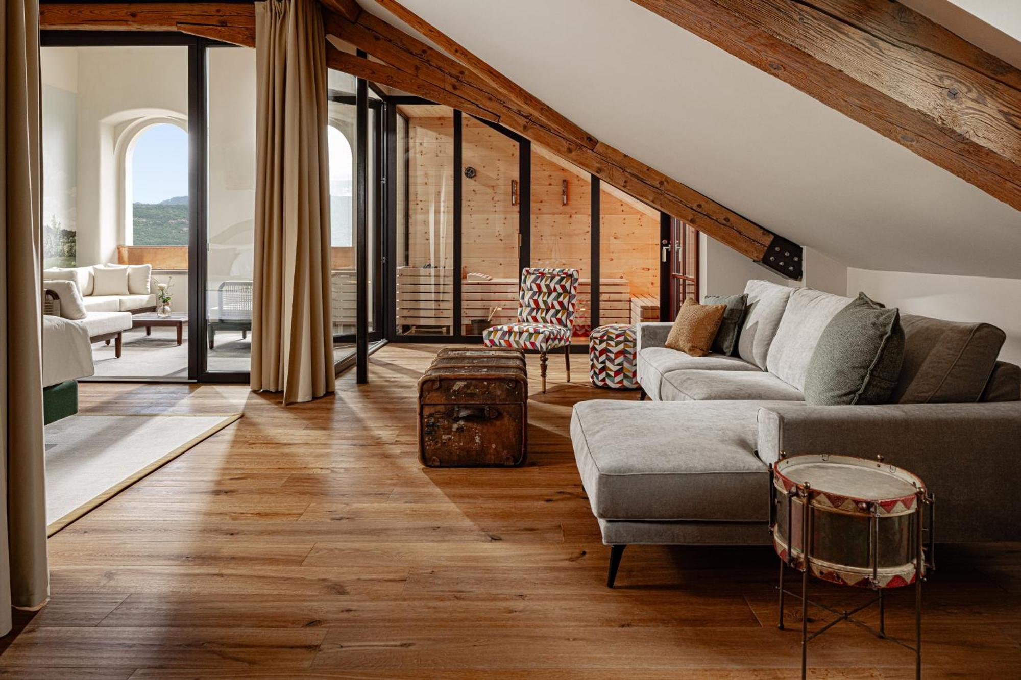 Castel Sallegg Suites Adults Only Caldaro Dış mekan fotoğraf